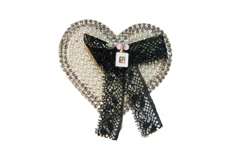 İnci Taşlı Arma Model 32 En 6.5, Boy 7.5